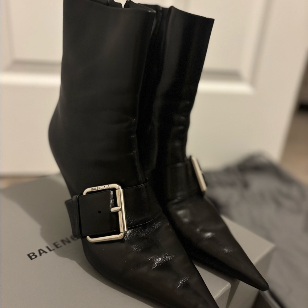 Black balenciaga boots size 38